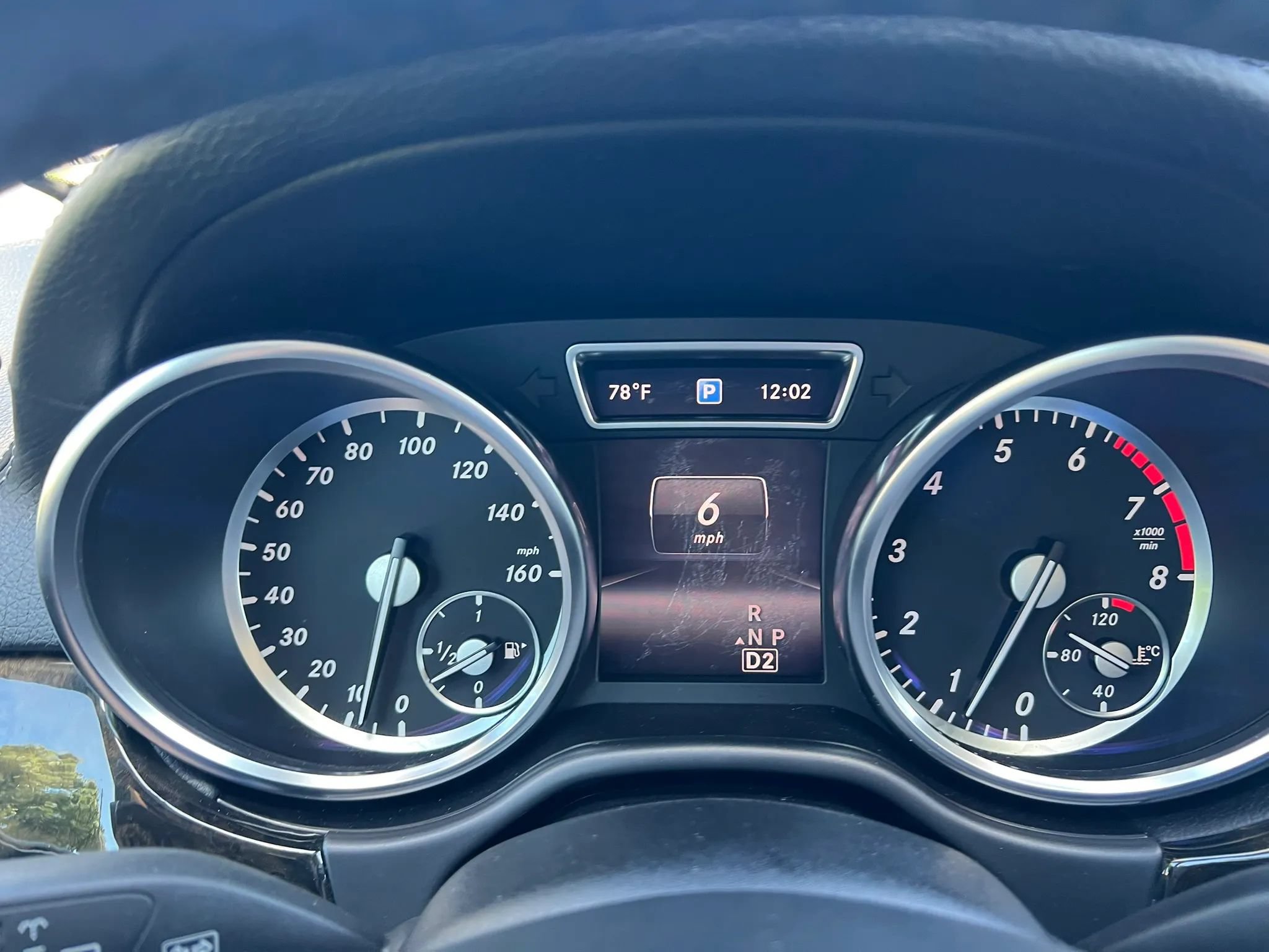 Used 2014 Mercedes-Benz GL 450 4MATIC w/ Lighting Package image 55