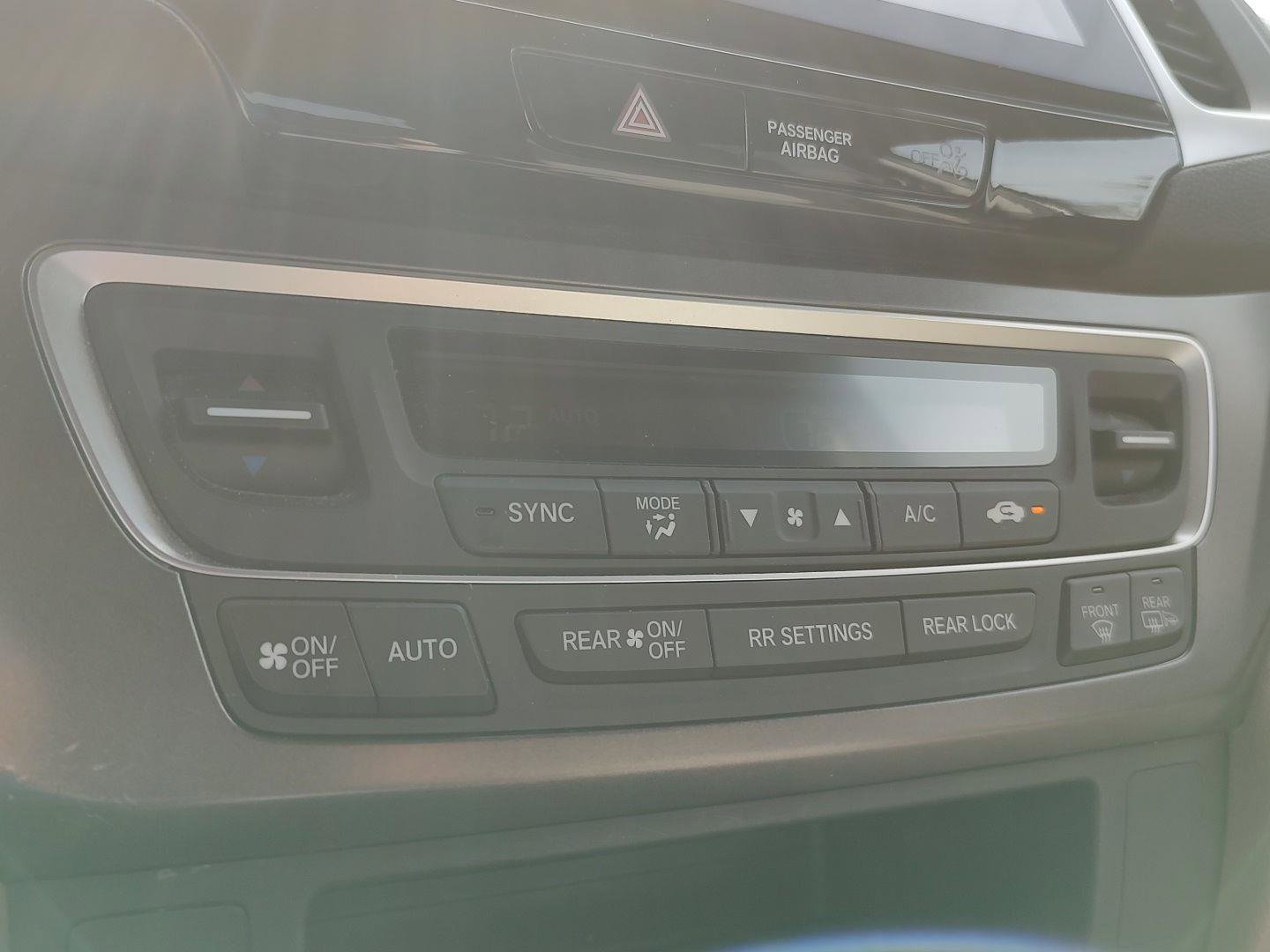 Used 2016 Honda Pilot EX image 10