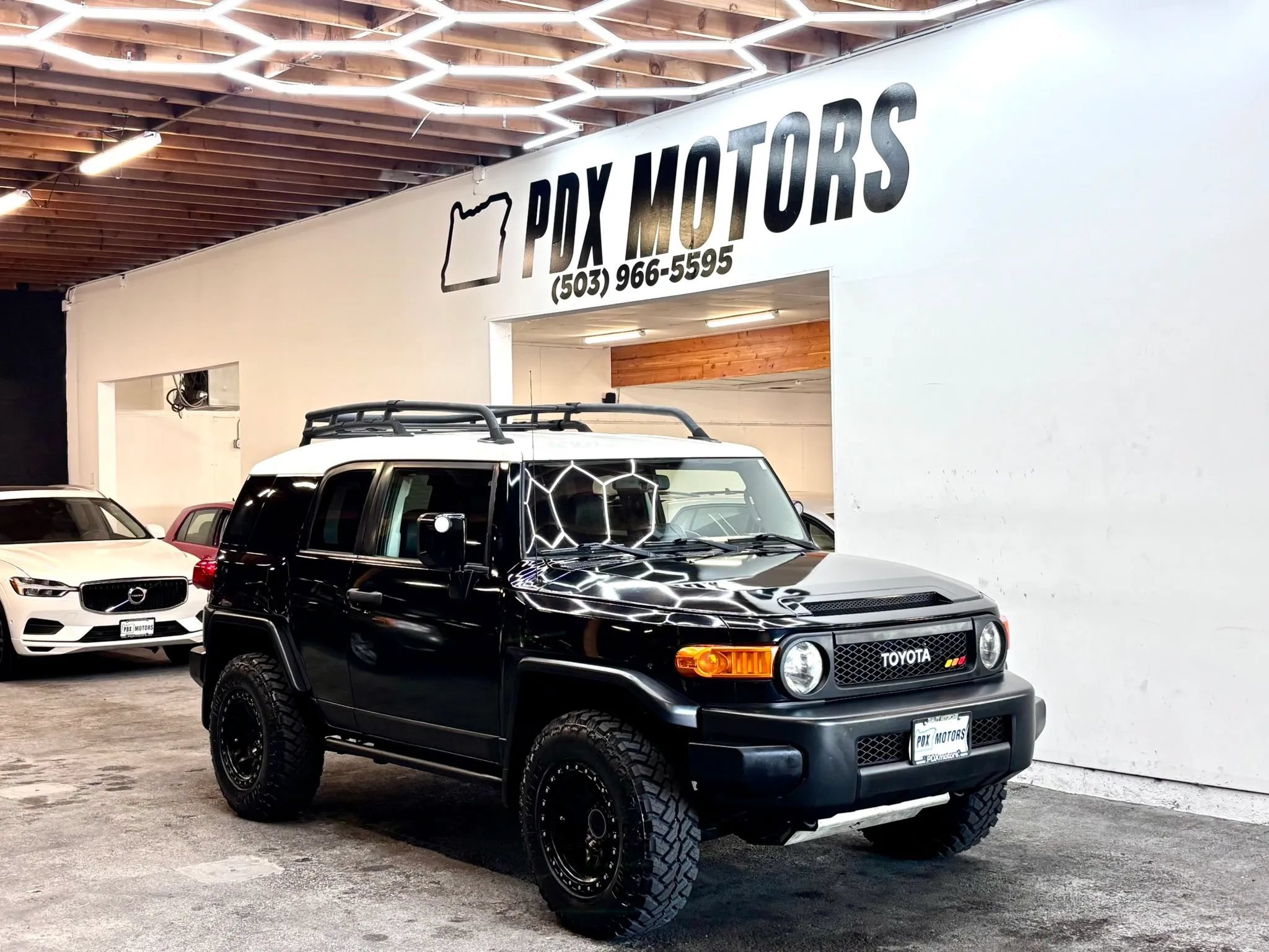 Used 2011 Toyota FJ Cruiser 4WD w/ Upgrade Pkg