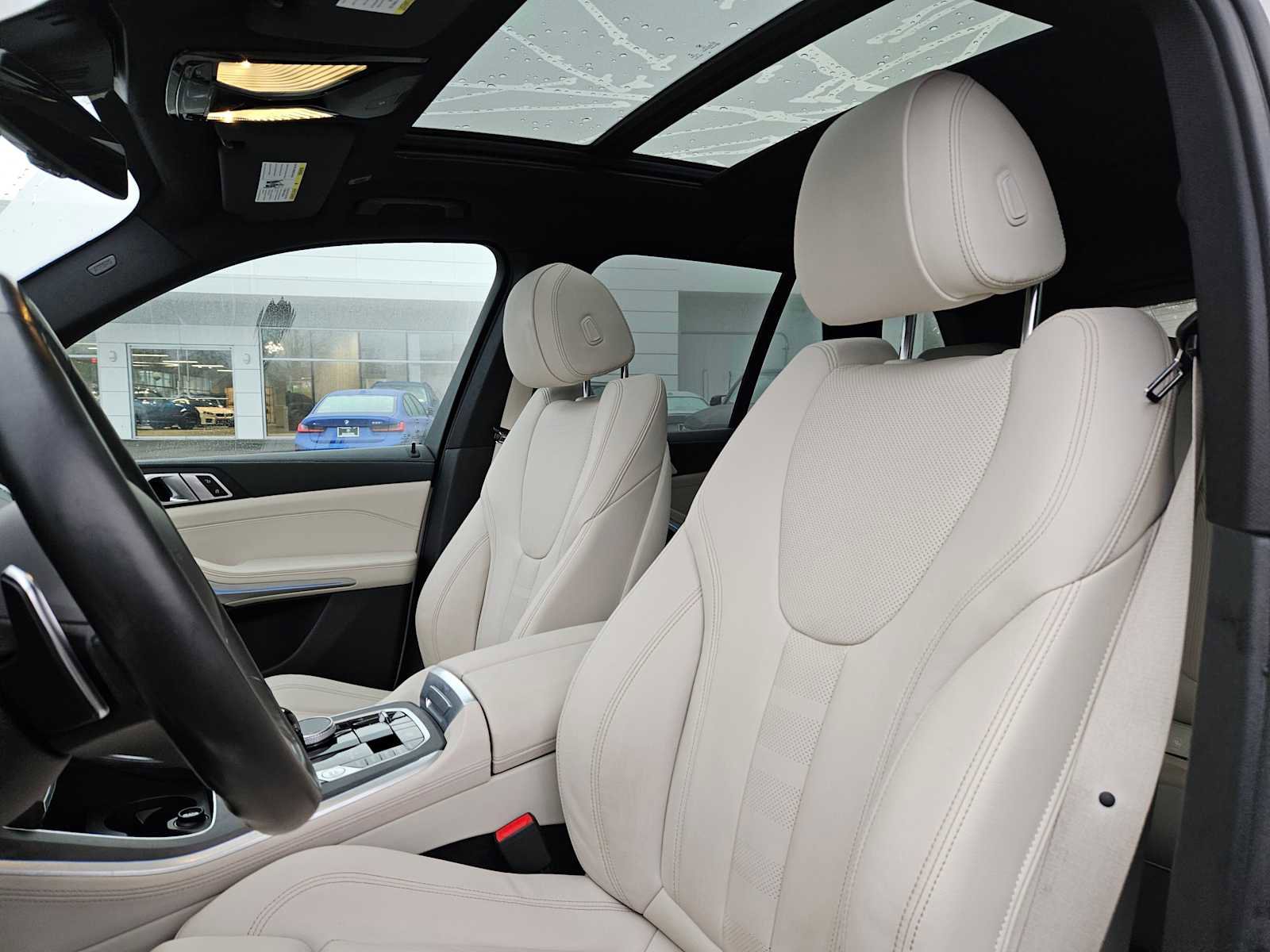 Used 2022 BMW X5 xDrive45e w/ M Sport Package image 25