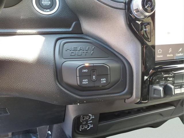 New 2026 RAM 3500 Tradesman AWD/4WD image 16