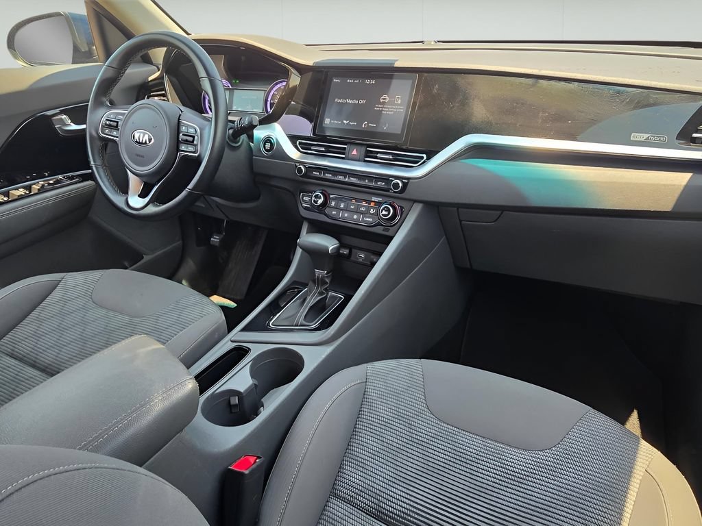 Used 2021 Kia Niro LXS FWD image 24
