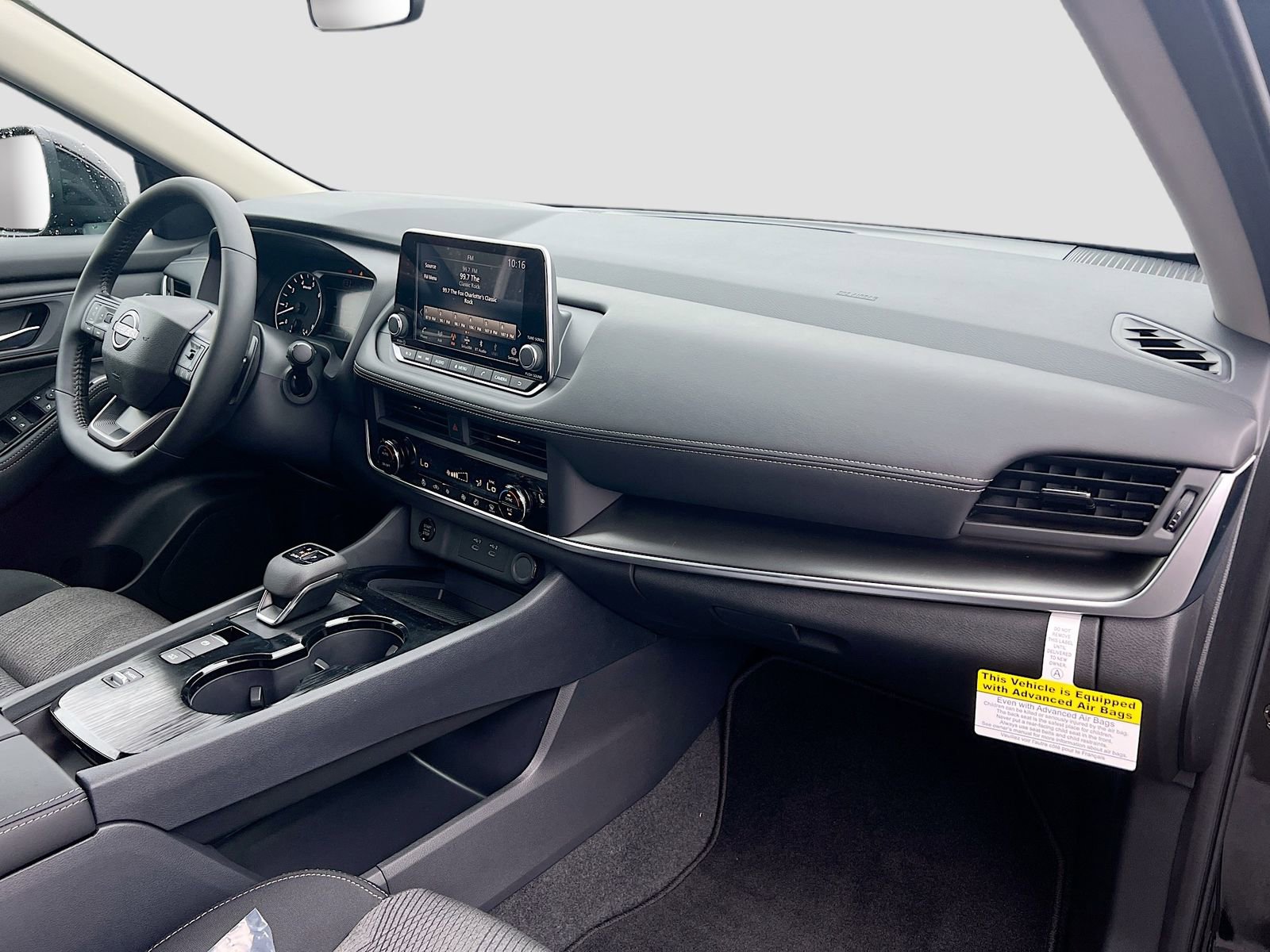 New 2026 Nissan Rogue SV FWD image 31