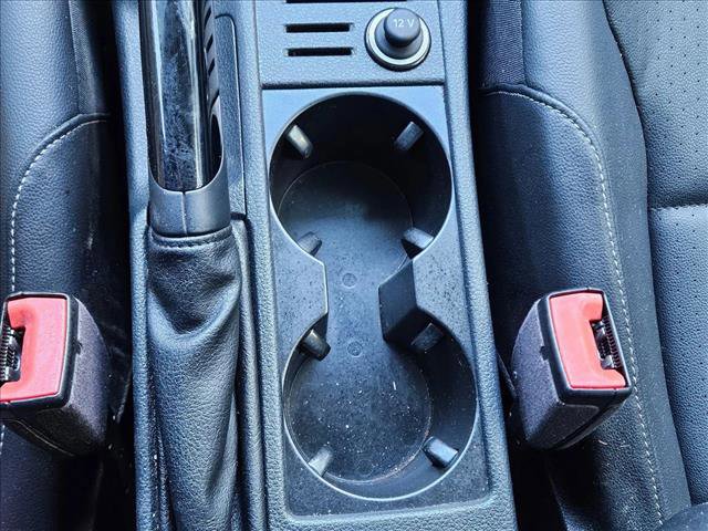 Used 2018 Volkswagen Golf SE image 11