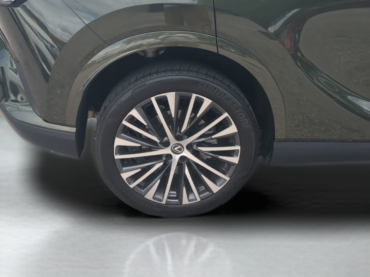 Used 2023 Lexus RX 350 Premium Plus w/ Cold Area Package FWD image 26