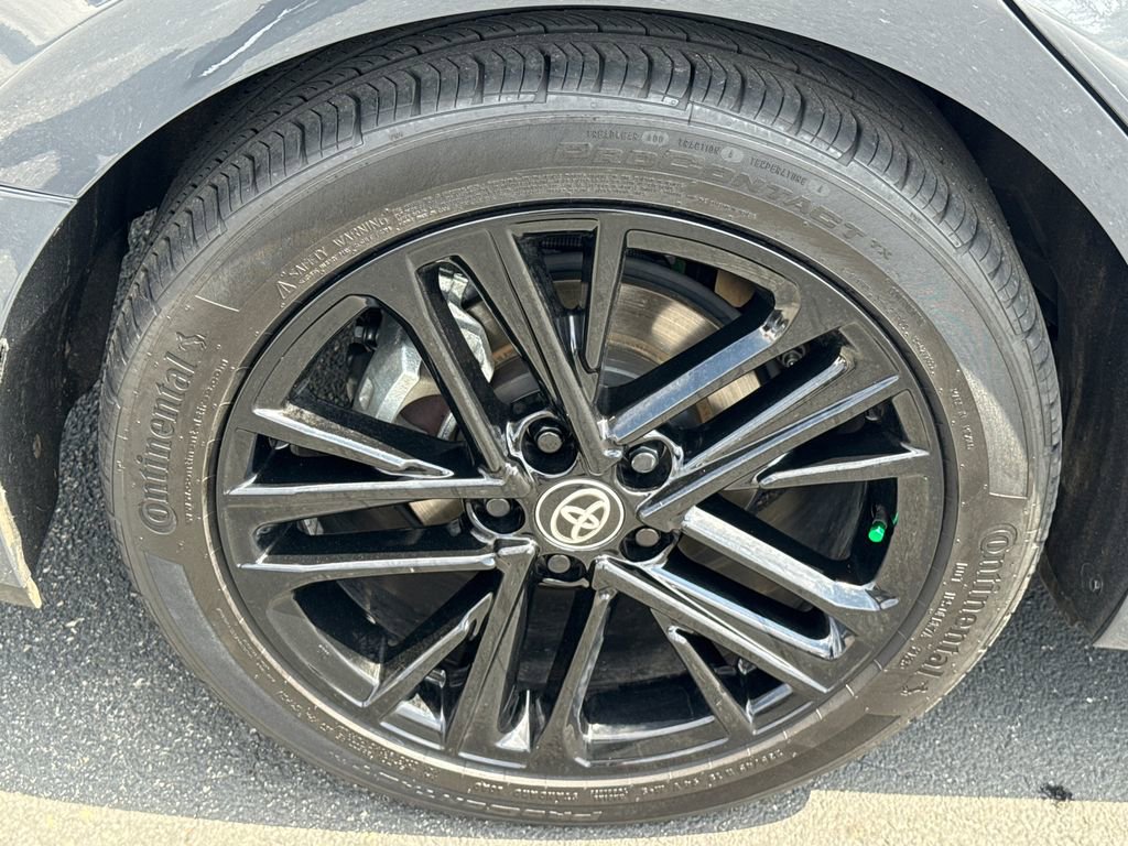 Certified 2025 Toyota Camry SE FWD image 17