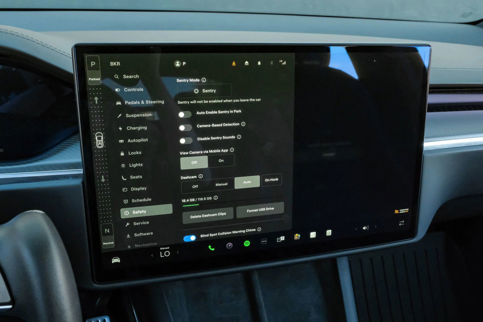 Used 2023 Tesla Model X Plaid image 45