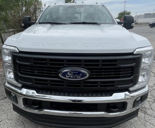 New 2025 Ford F350 XL w/ 360-Degree Camera Package image 2