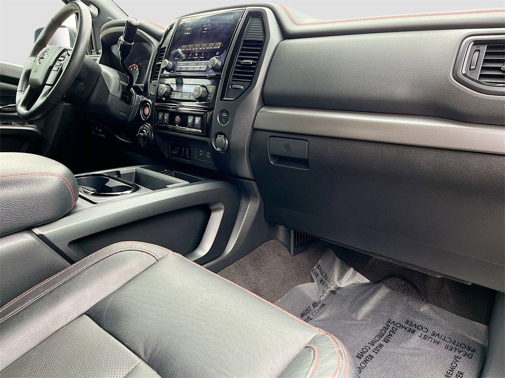 Used 2021 Nissan Titan PRO-4X w/ Pro-4x Convenience Package image 25
