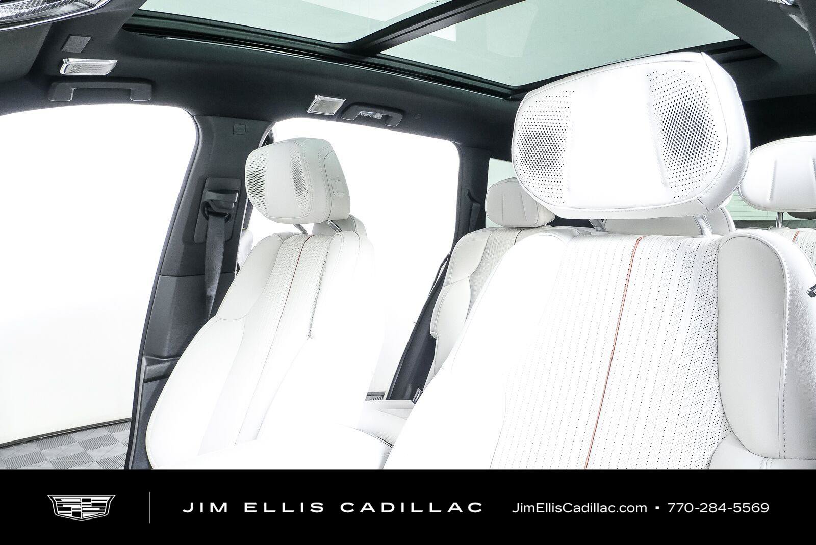 New 2027 Cadillac Vistiq Luxury AWD/4WD image 5