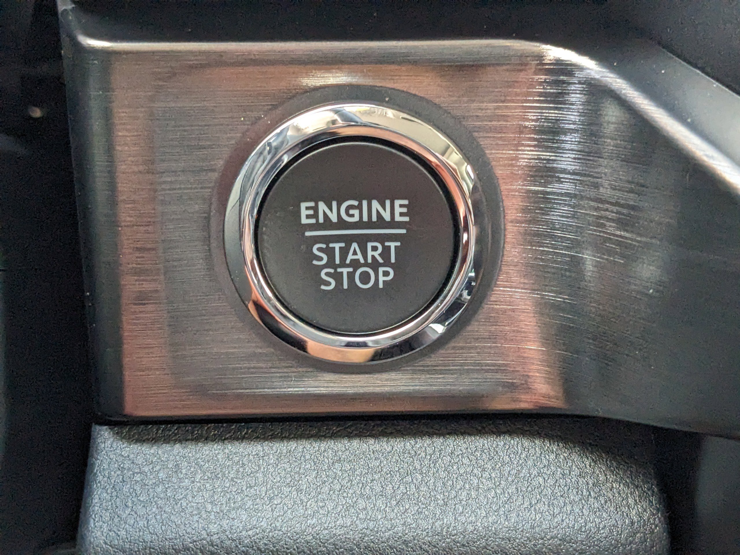 New 2025 Ford F250 Lariat w/ Lariat Ultimate Package image 25