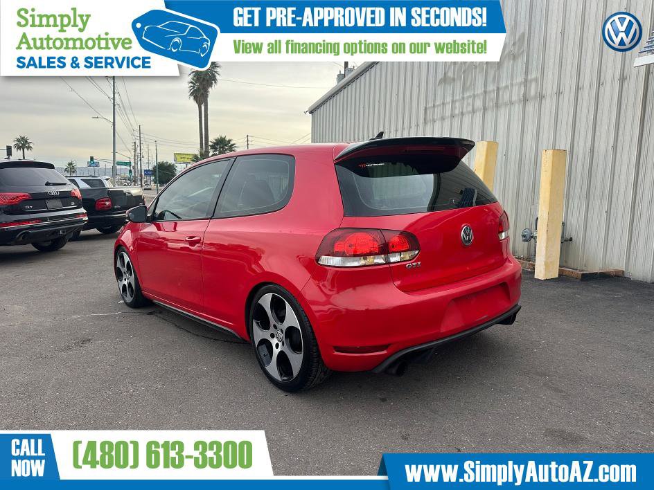 Used 2010 Volkswagen GTI 2-Door image 8