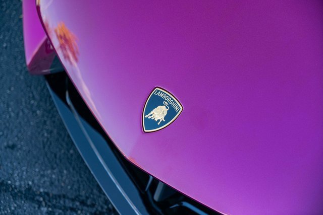 Used 2025 Lamborghini Revuelto image 46