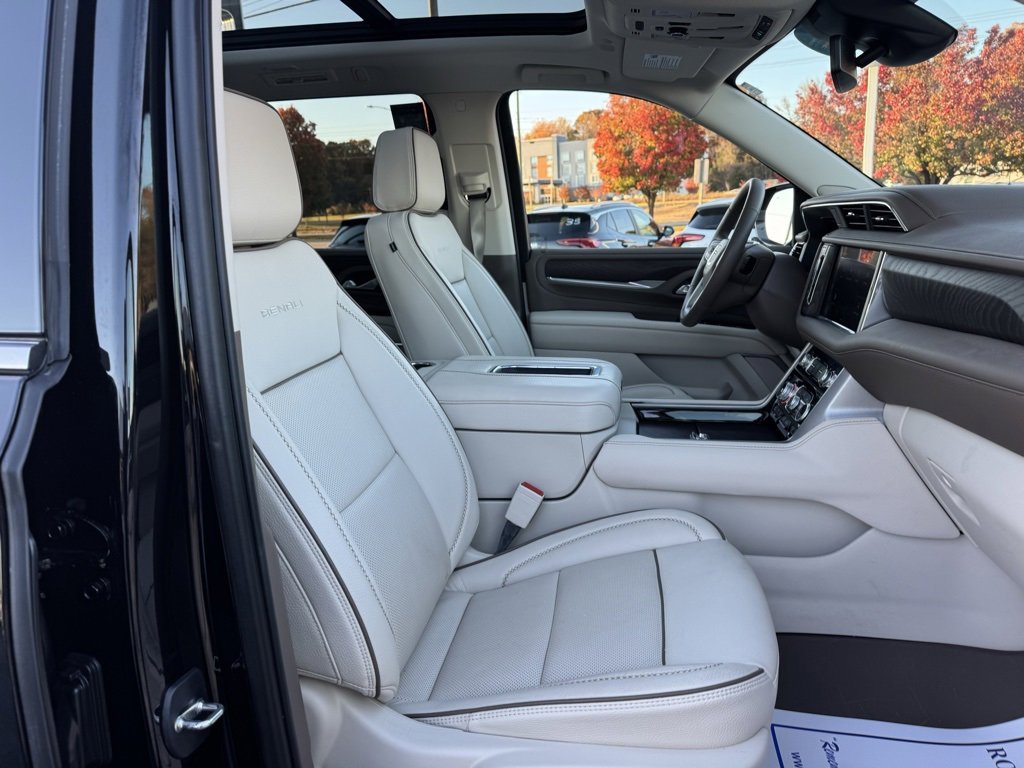 Certified 2023 GMC Yukon Denali image 36