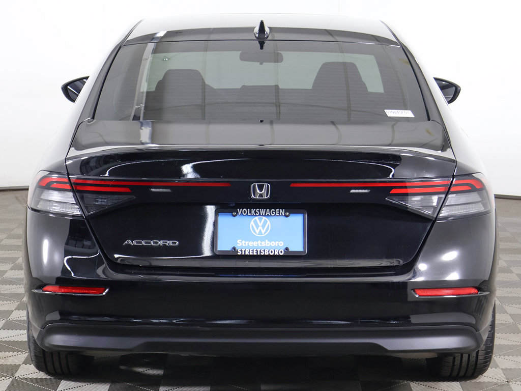 Used 2023 Honda Accord EX image 12