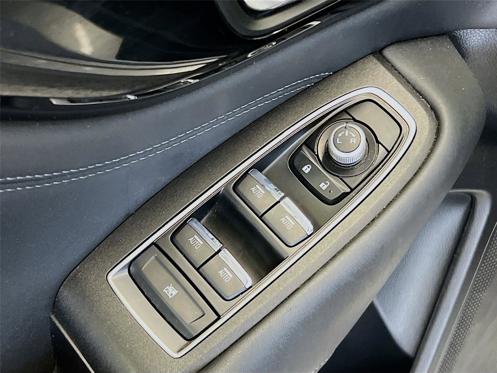 Used 2022 Subaru Legacy Limited w/ Popular Package #3 image 21