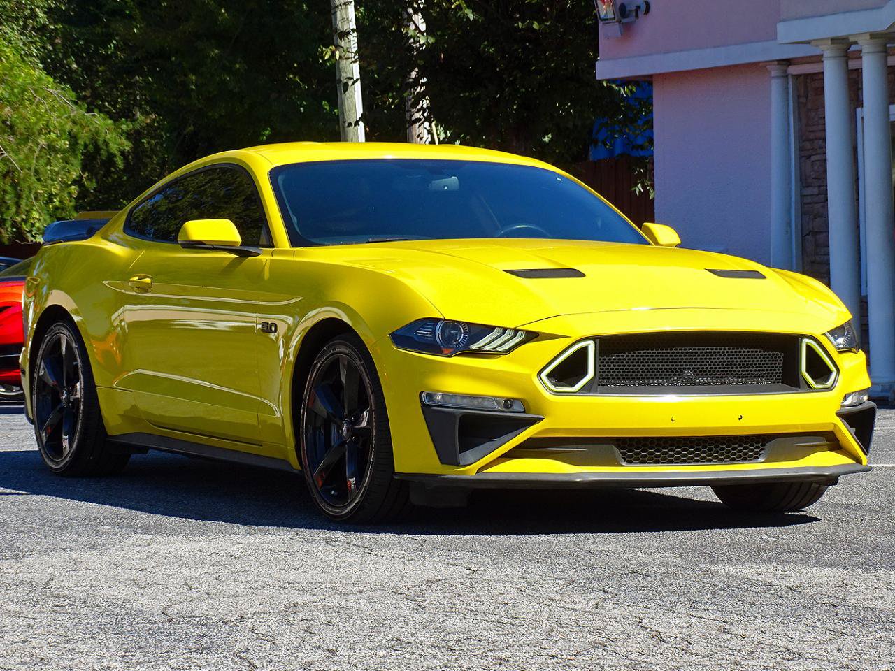 Used 2018 Ford Mustang GT Premium RWD image 8