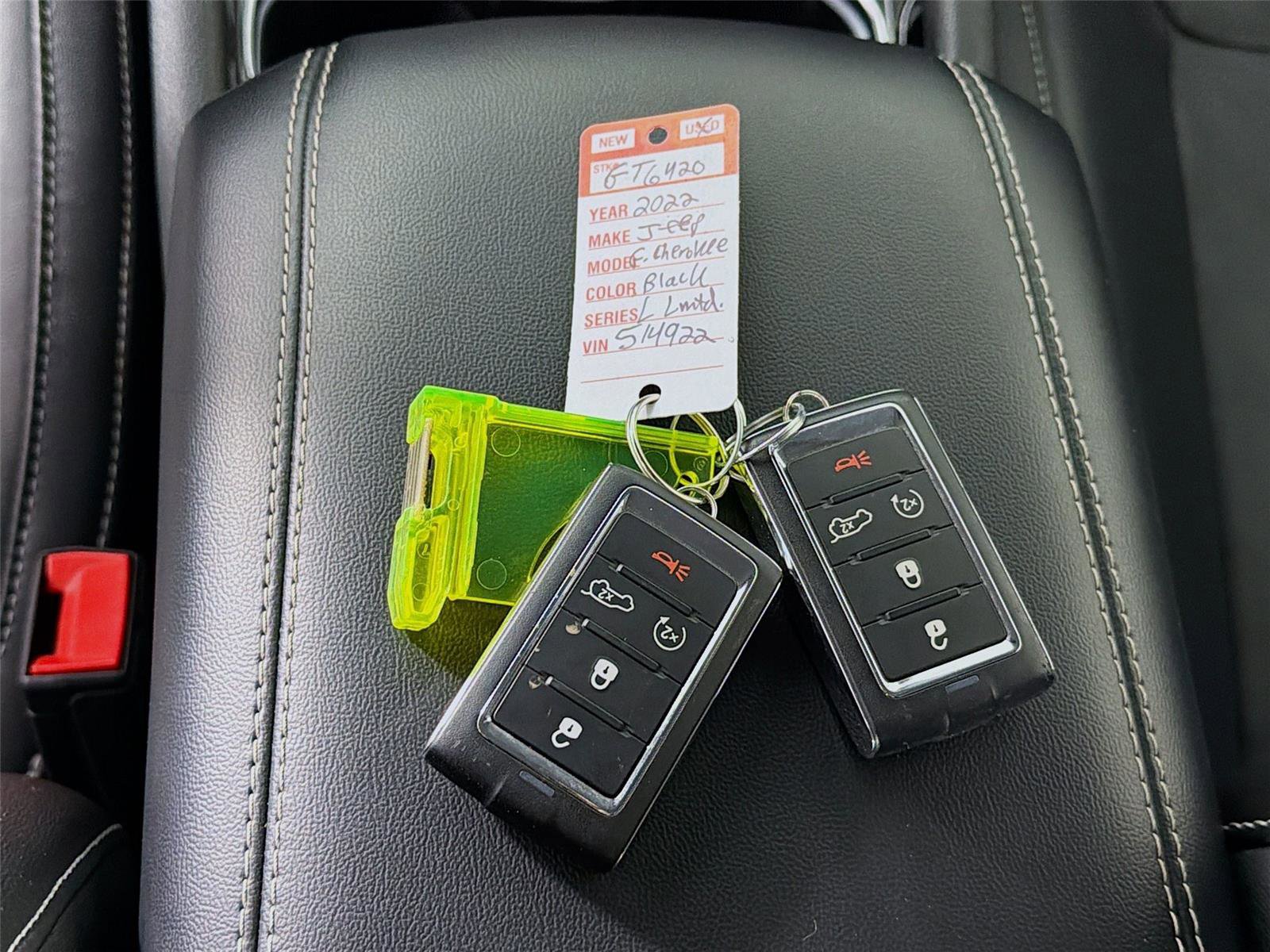 Used 2022 Jeep Grand Cherokee L Limited image 33