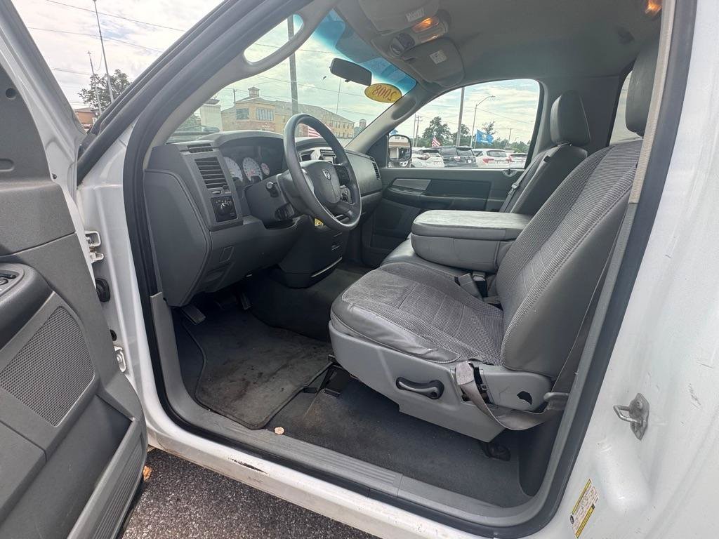Used 2008 Dodge Ram 1500 Truck SLT RWD image 6