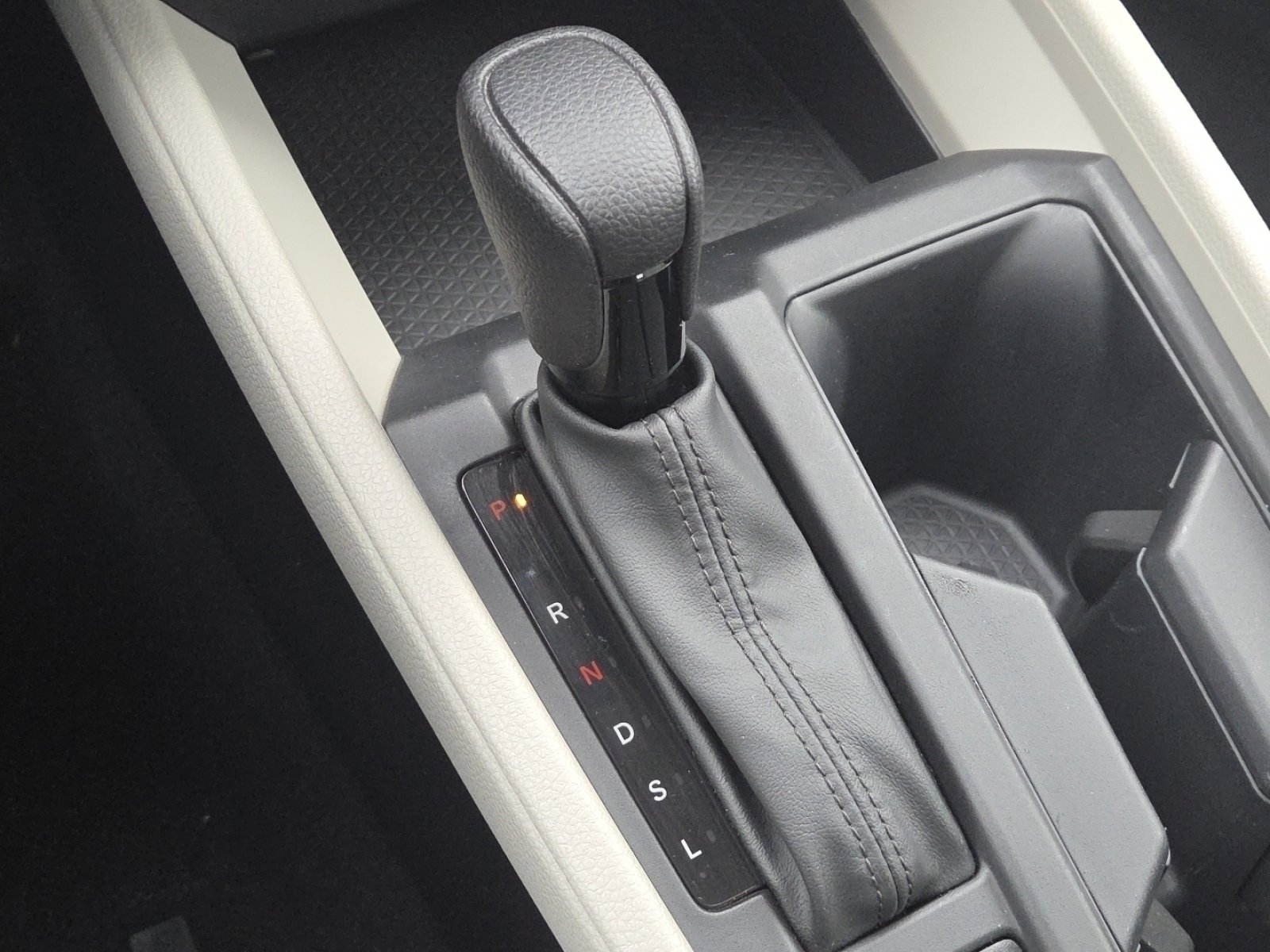 Used 2023 Honda Accord EX image 30