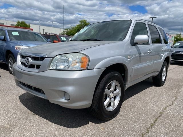 Used 2005 MAZDA Tribute s w/ Package 1 AWD/4WD image 3
