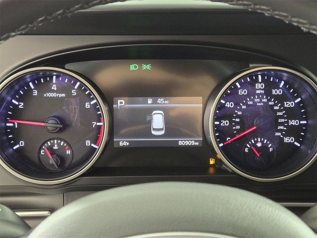 Used 2024 Kia Carnival LX image 34