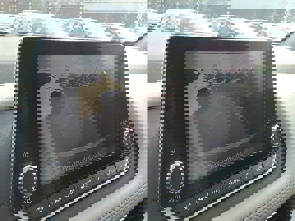 Certified 2023 Nissan Rogue SV w/ SV Premium B Package image 11