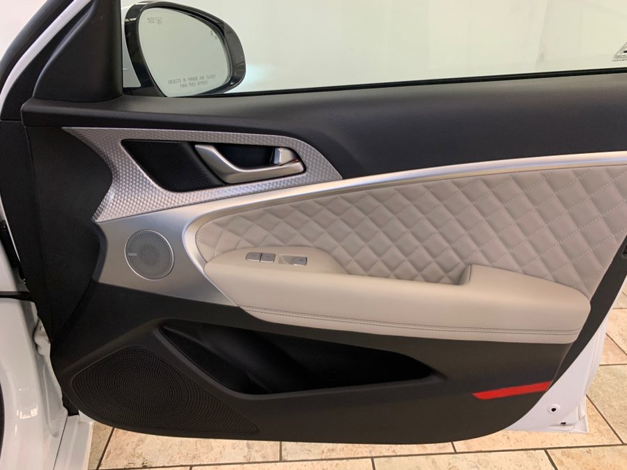 Used 2023 Genesis G70 3.3T w/ Sport Prestige Package image 70