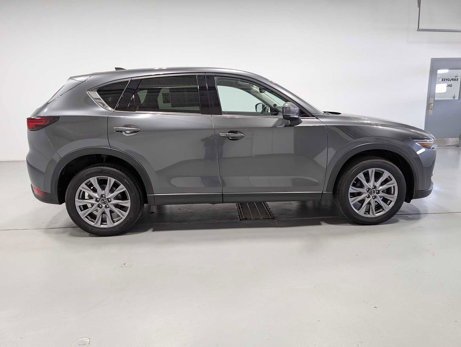Used 2020 MAZDA CX-5 Grand Touring AWD/4WD image 7
