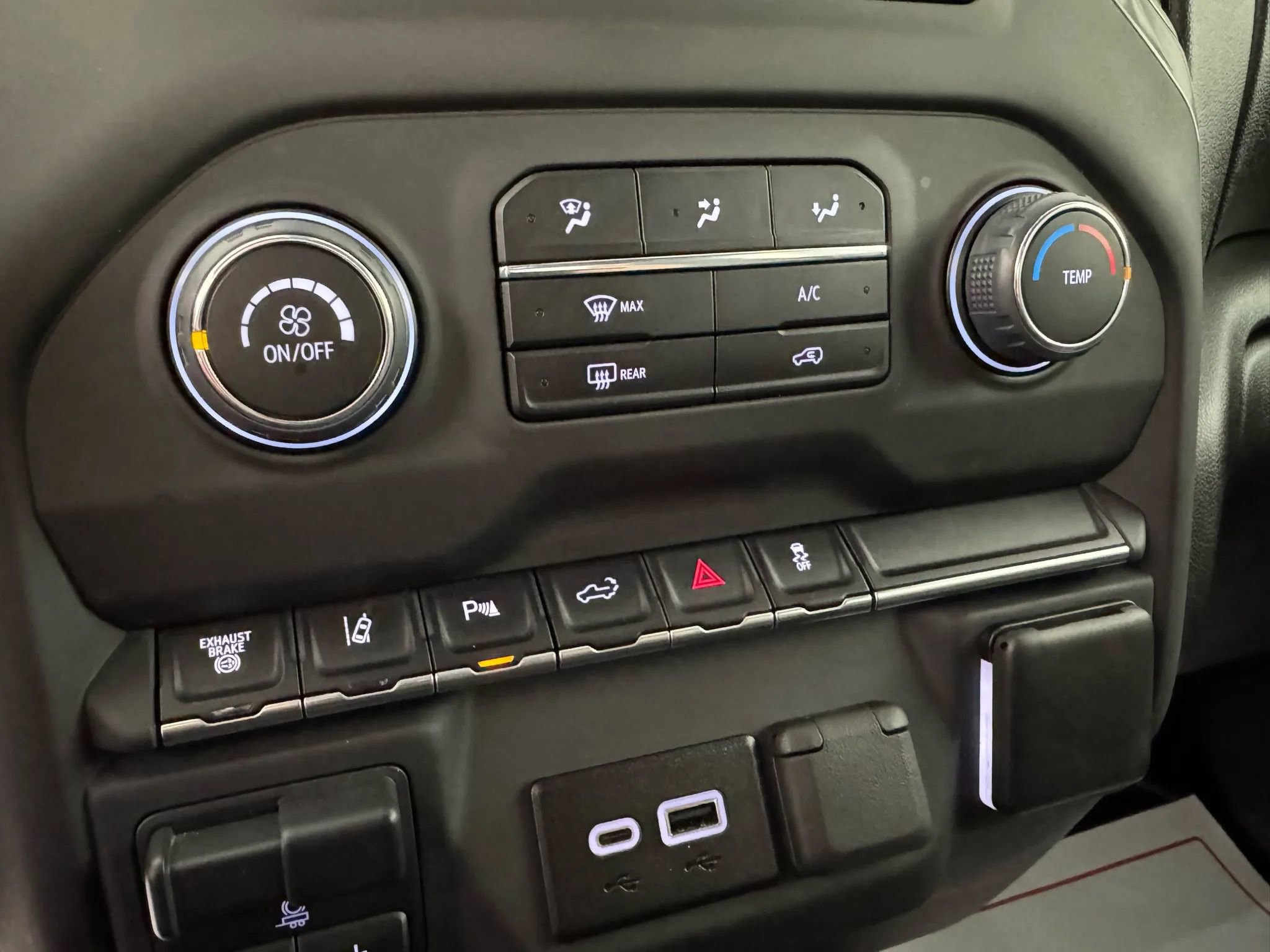 Used 2024 Chevrolet Silverado 3500 W/T w/ WT Convenience Package image 20