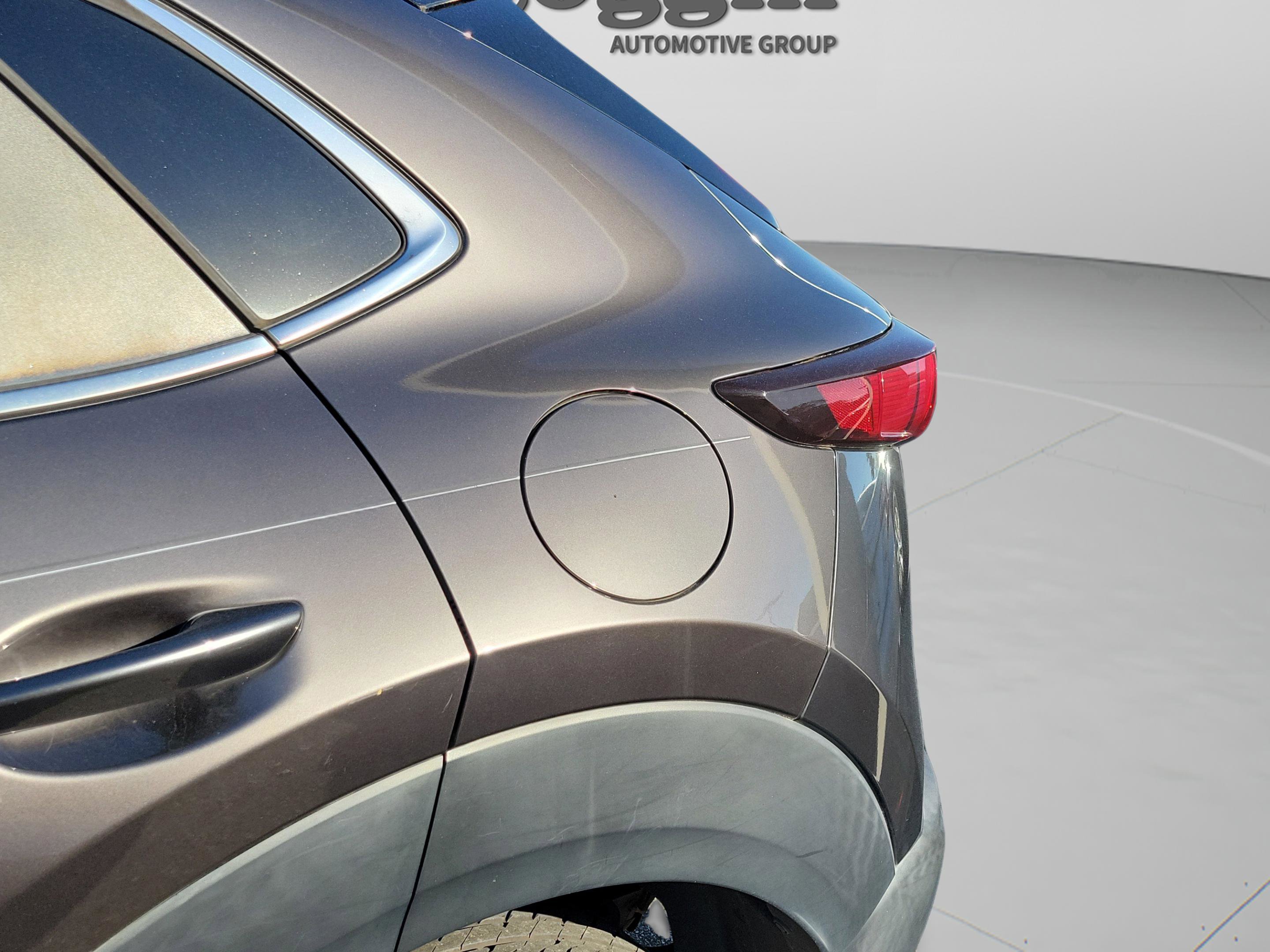 Used 2020 MAZDA CX-30 FWD w/ Select Package image 24