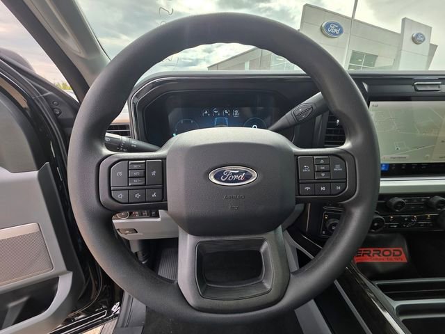New 2026 Ford F250 XLT w/ XLT Premium Package AWD/4WD image 14