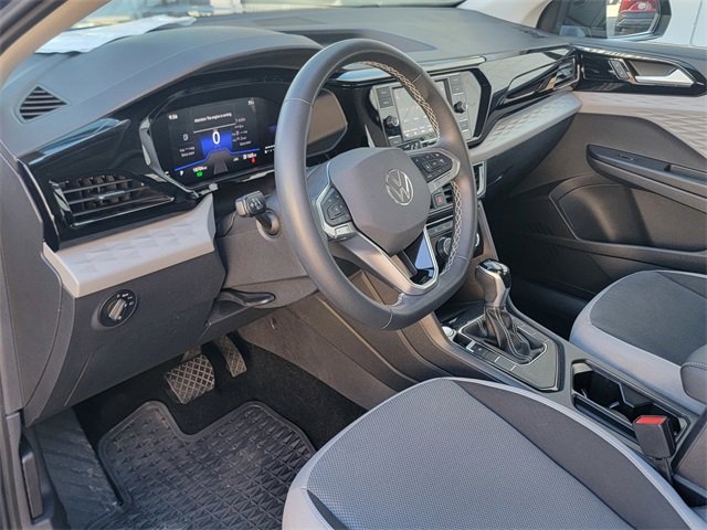 Used 2024 Volkswagen Taos S image 9