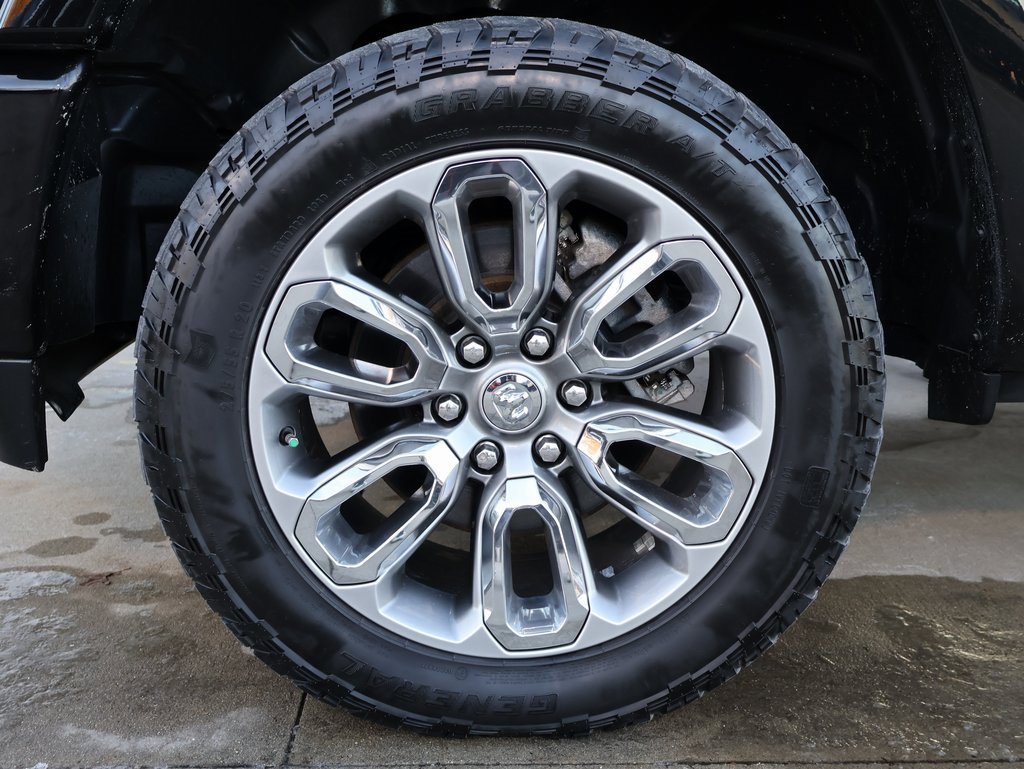 Used 2019 RAM 1500 Laramie w/ Sport Appearance Package image 39