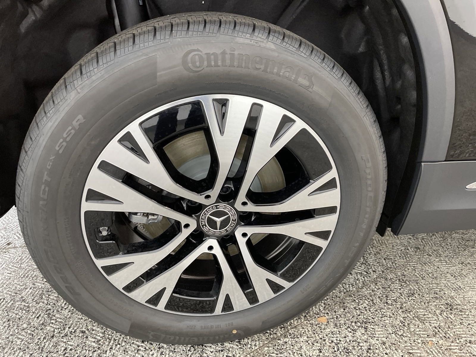 Certified 2025 Mercedes-Benz GLA 250 image 11