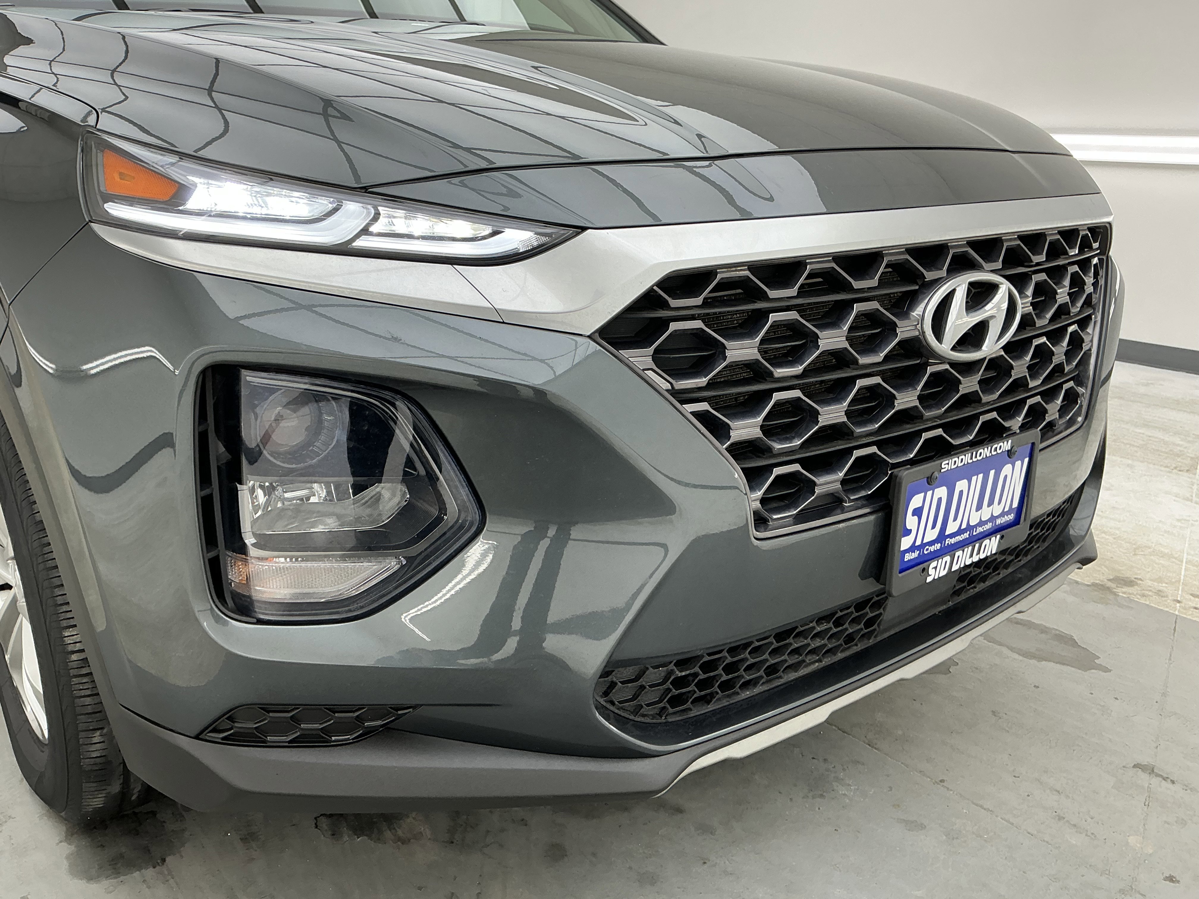 Used 2020 Hyundai Santa Fe SE w/ Cargo Package image 26