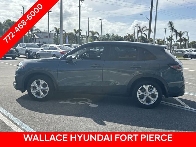 Used 2025 Honda HR-V LX image 11