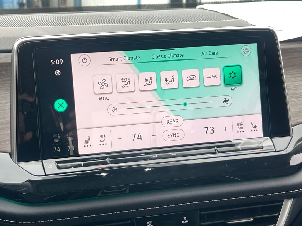 New 2026 Volkswagen Atlas SEL Premium R-Line image 23