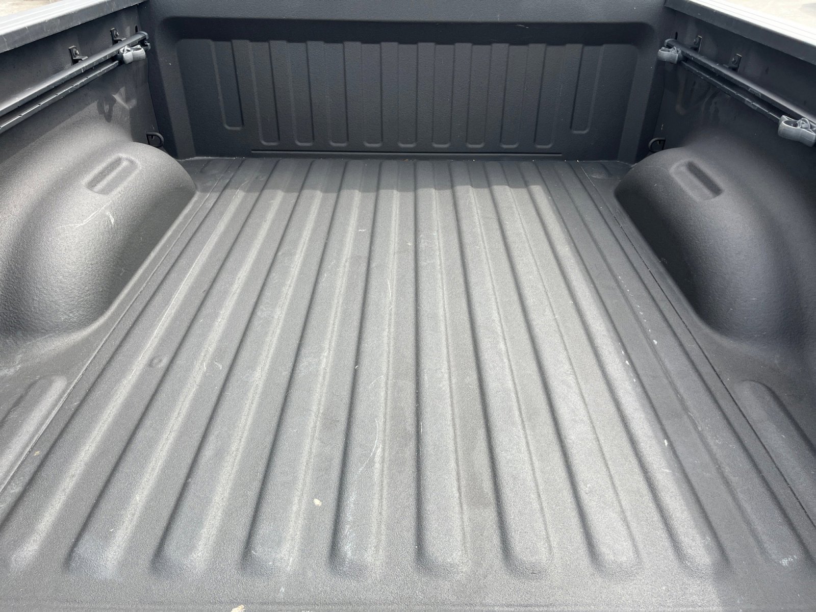 Used 2021 RAM 1500 Laramie AWD/4WD image 26