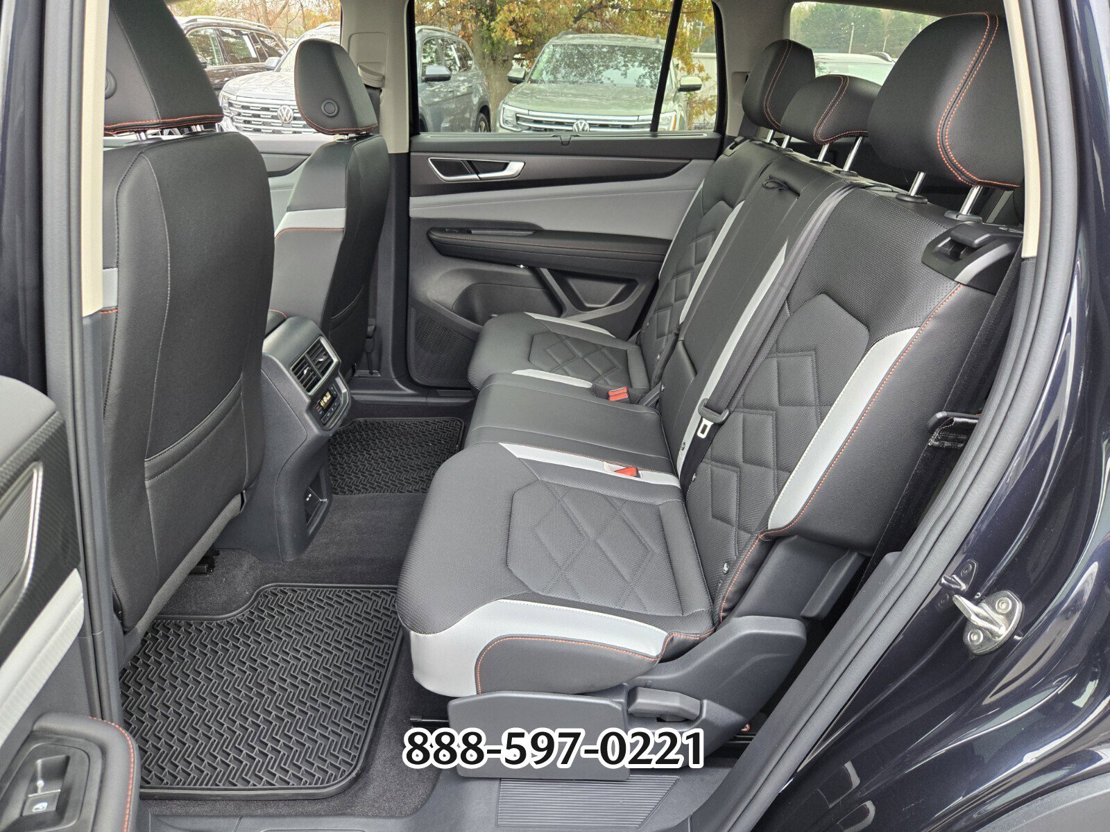 Certified 2025 Volkswagen Atlas Peak Edition SE image 12