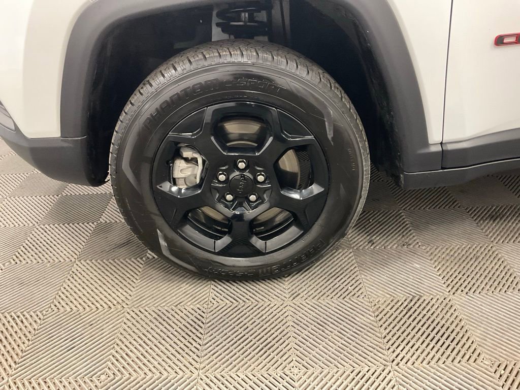 Used 2024 Jeep Compass Trailhawk image 18