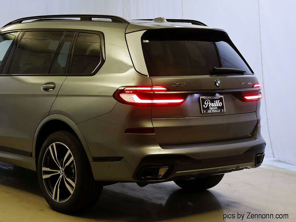 New 2027 BMW X7 xDrive40i w/ Executive Package AWD/4WD image 8
