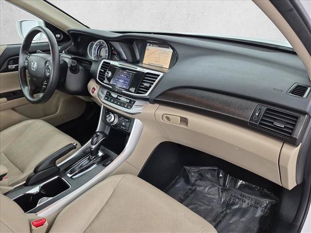 Used 2013 Honda Accord Touring image 26