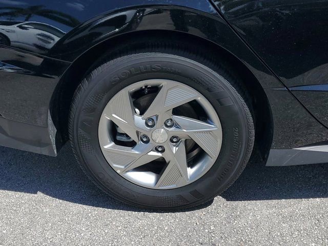 Certified 2025 Hyundai Sonata SE image 5