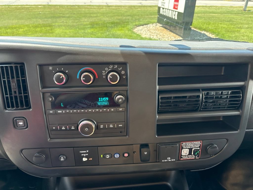 New 2026 Chevrolet Express 4500 w/ Power Convenience Package RWD image 10