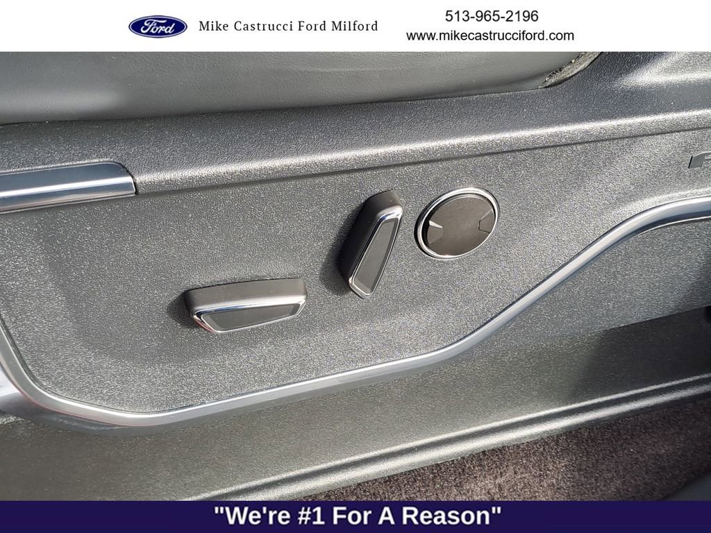 Certified 2022 Ford F150 Raptor w/ Equipment Group 801A High image 24