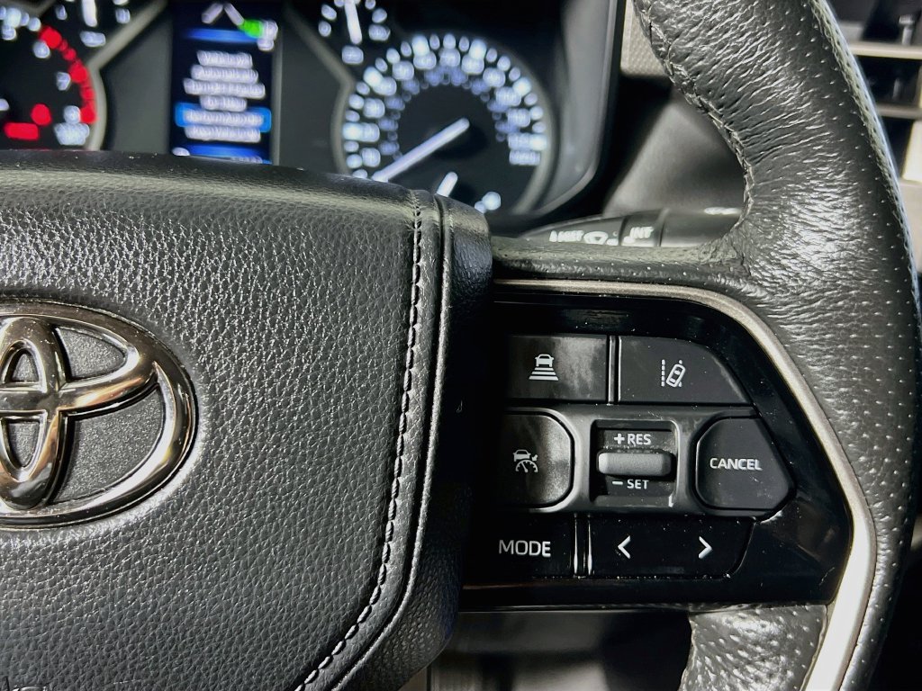 Used 2023 Toyota Tundra Limited AWD/4WD image 17