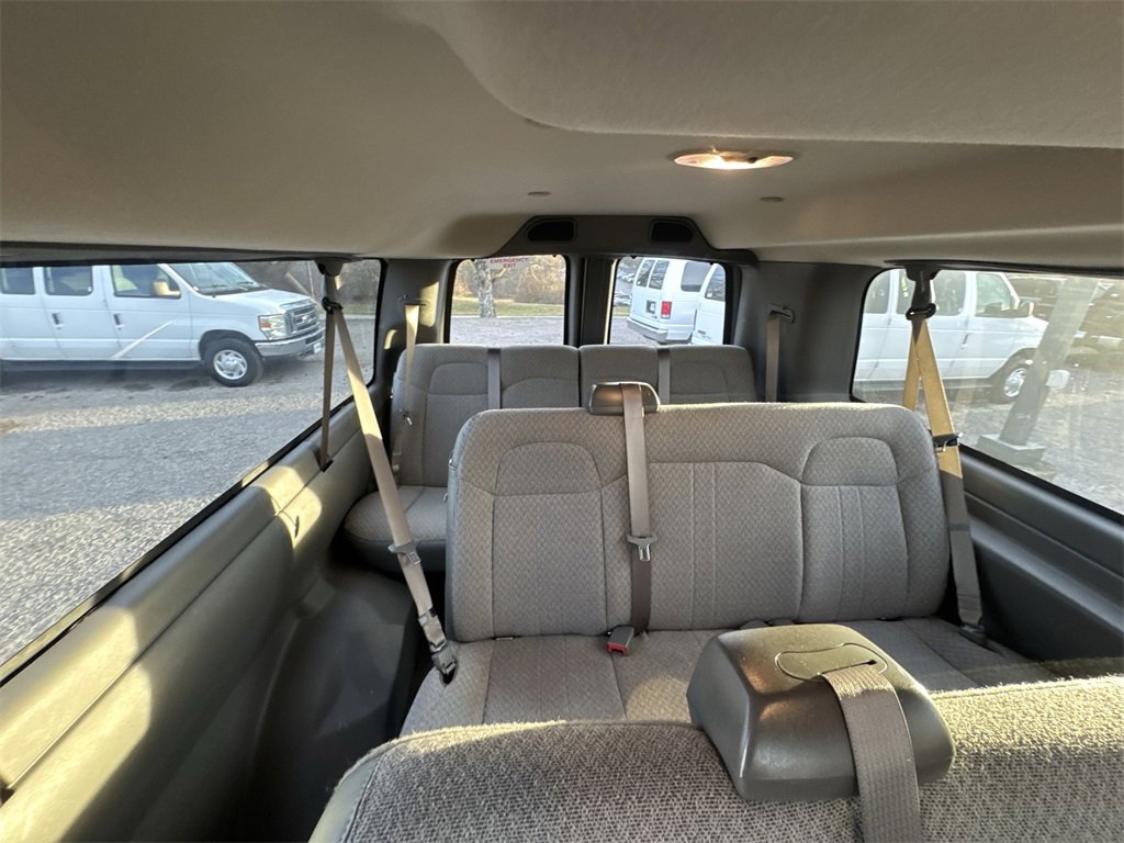 Used 2018 Chevrolet Express 3500 LT w/ LT Preferred Equipment Group image 22