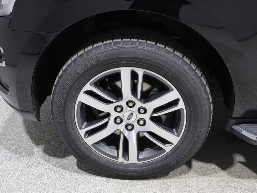 Used 2022 Ford Expedition Limited AWD/4WD image 8