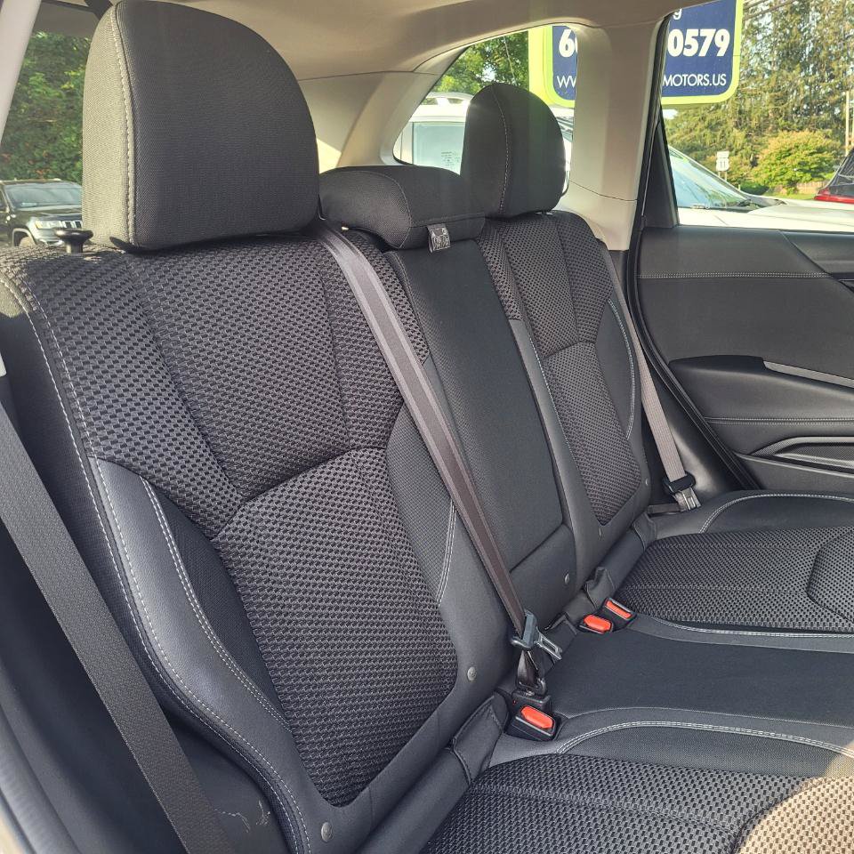 Used 2021 Subaru Forester Premium AWD/4WD image 34